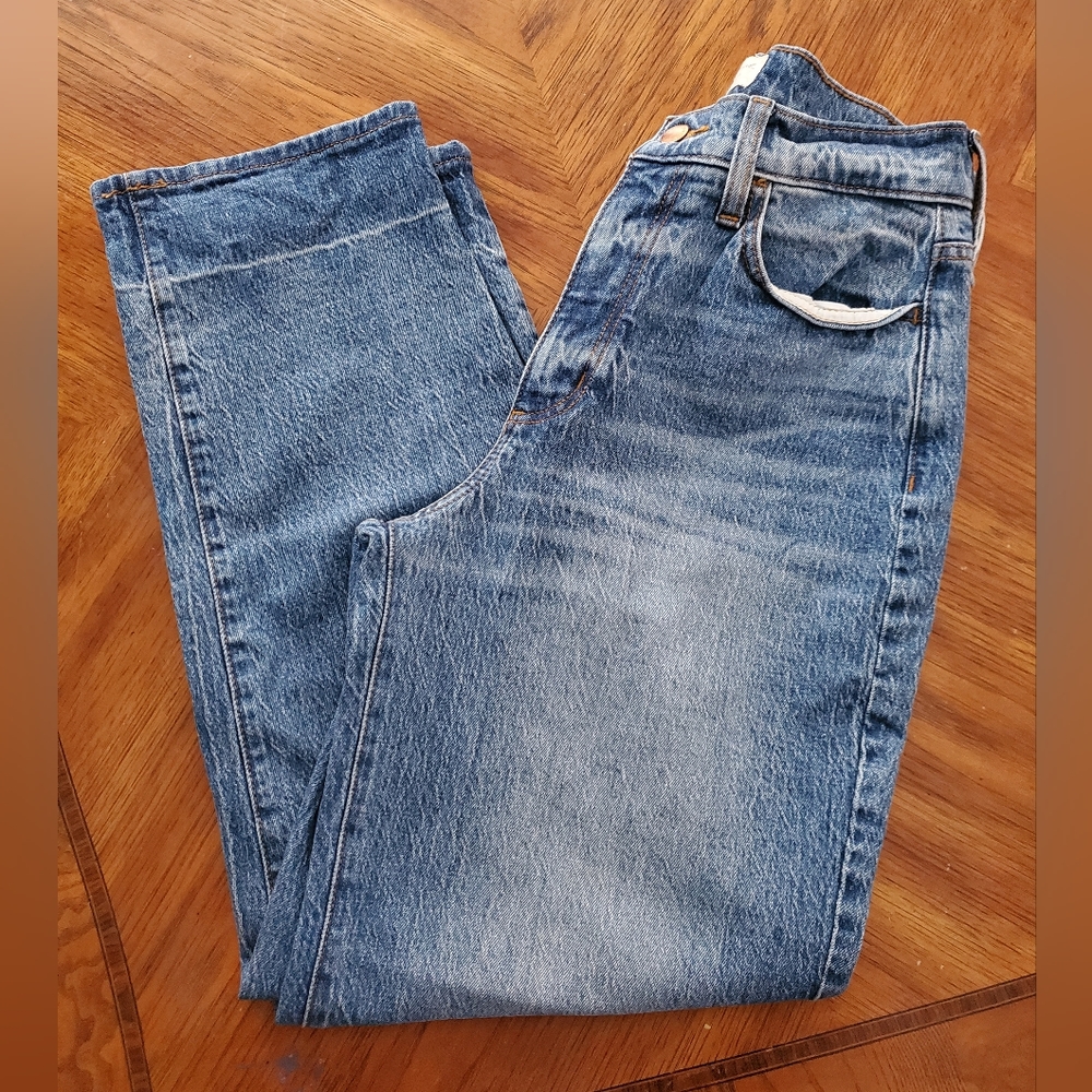 Universal Thread Vintage Straight Jean